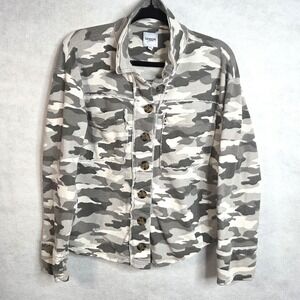 Kensie Camo Utility Jacket Shacket Button Front Raw Hem Women's Small Sweatshirt